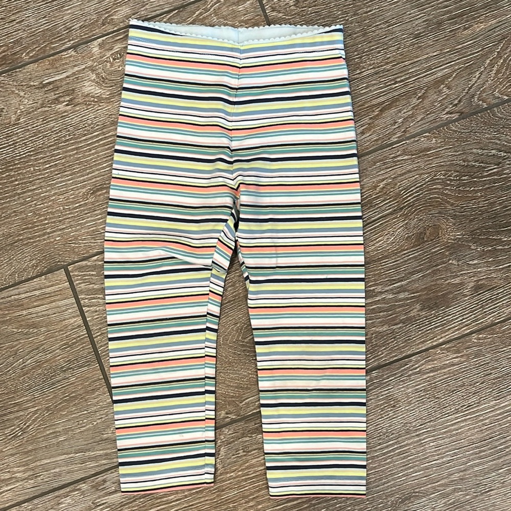 Tea Collection Capri Leggings